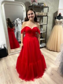 červené šaty-šaty do tanečních-šaty na maturitní ples-červené plesové šaty